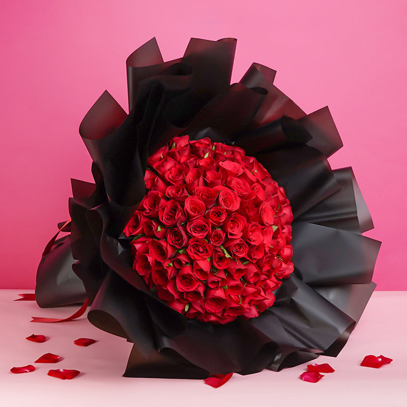 flowers_bouquet_giant 99 Red Roses - Midnight Edition