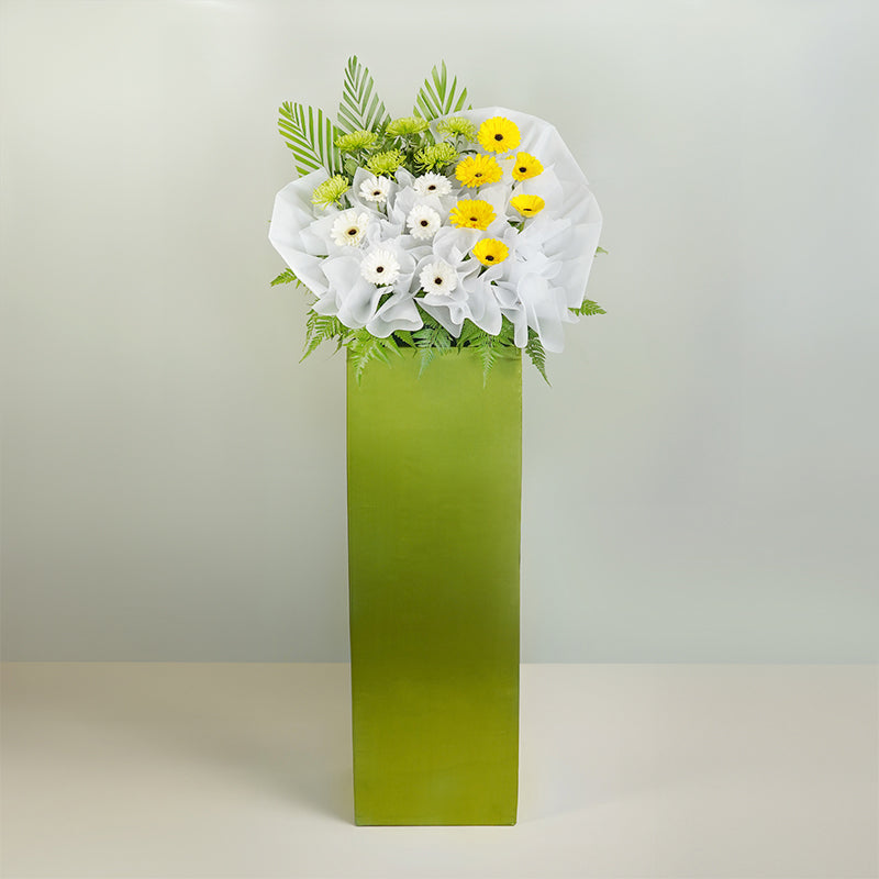 flower_stand_condolence Embrace Of Comfort Condolence / Funeral Flowers