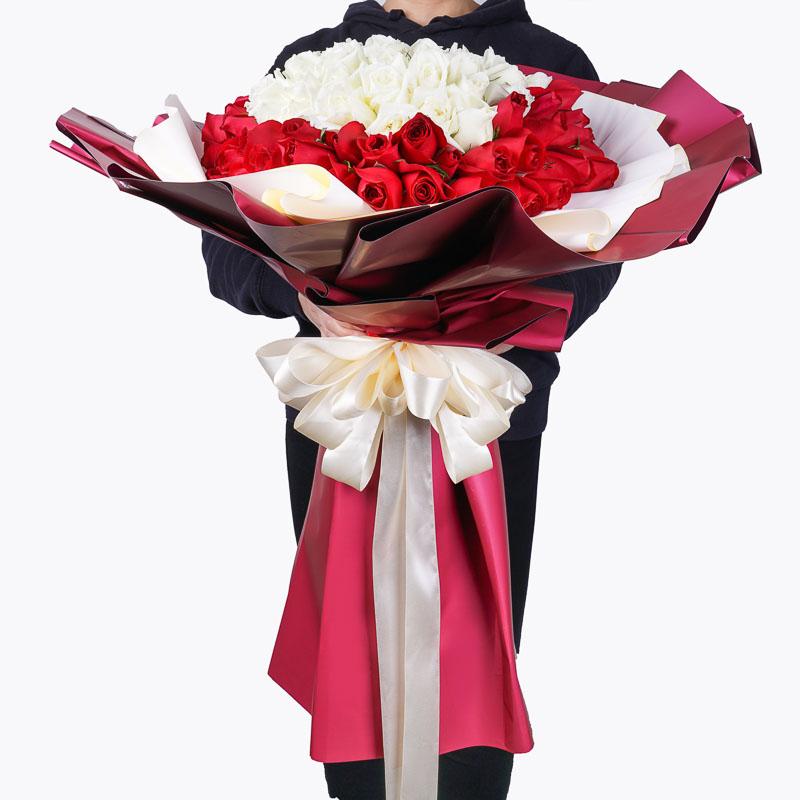 flowers_bouquet 99 Roses - True Romance