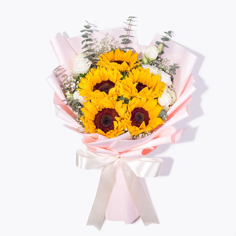 flowers_bouquet Blushing Blooms