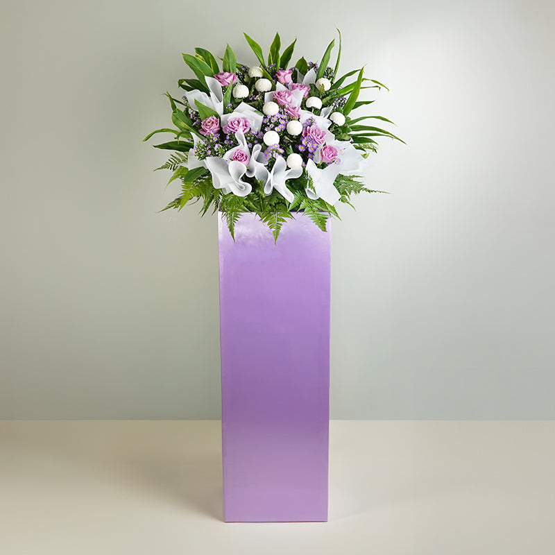 flower_stand_condolence Amethyst Condolence / Funeral Flowers