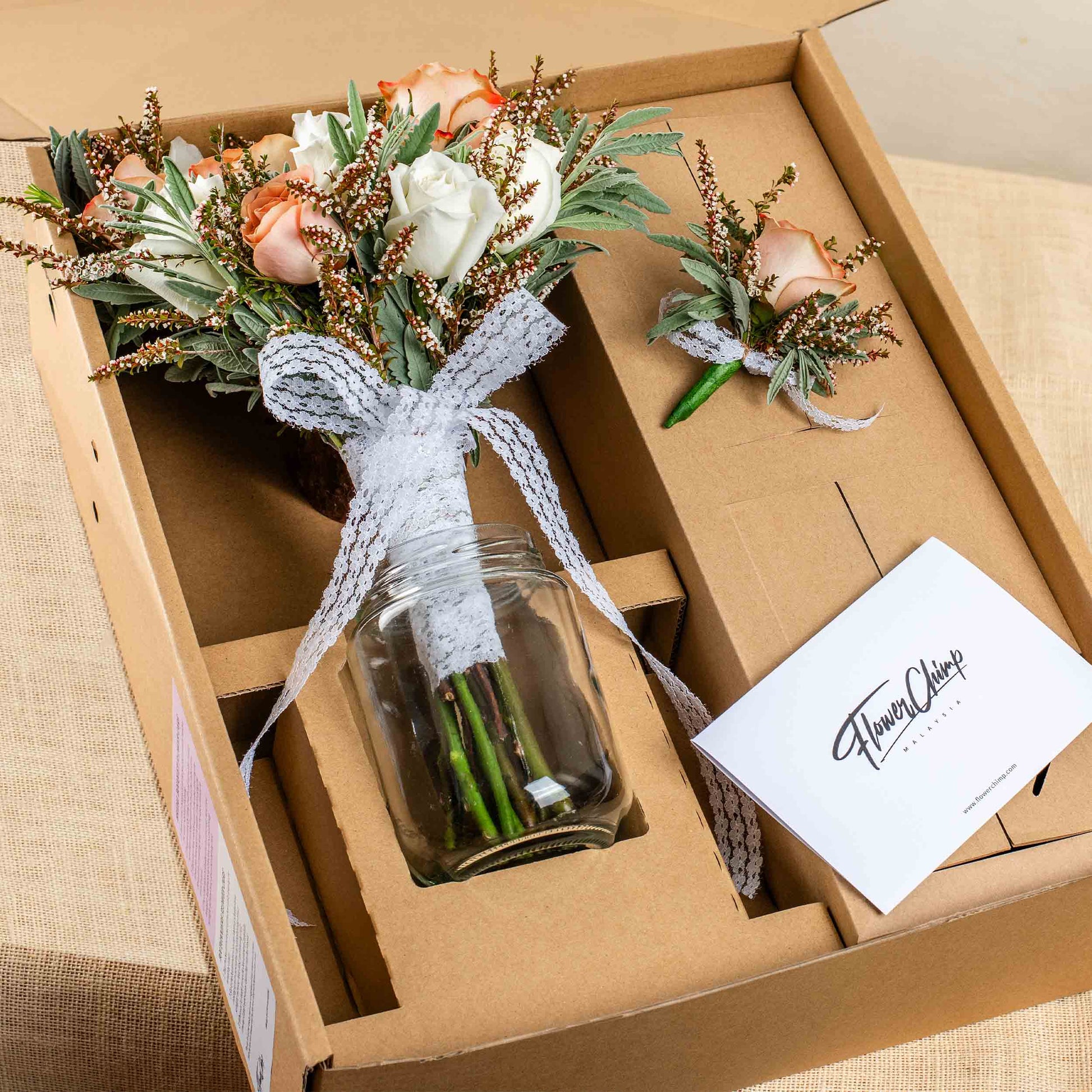 flowers_vase Belle Bridal Bouquet Set