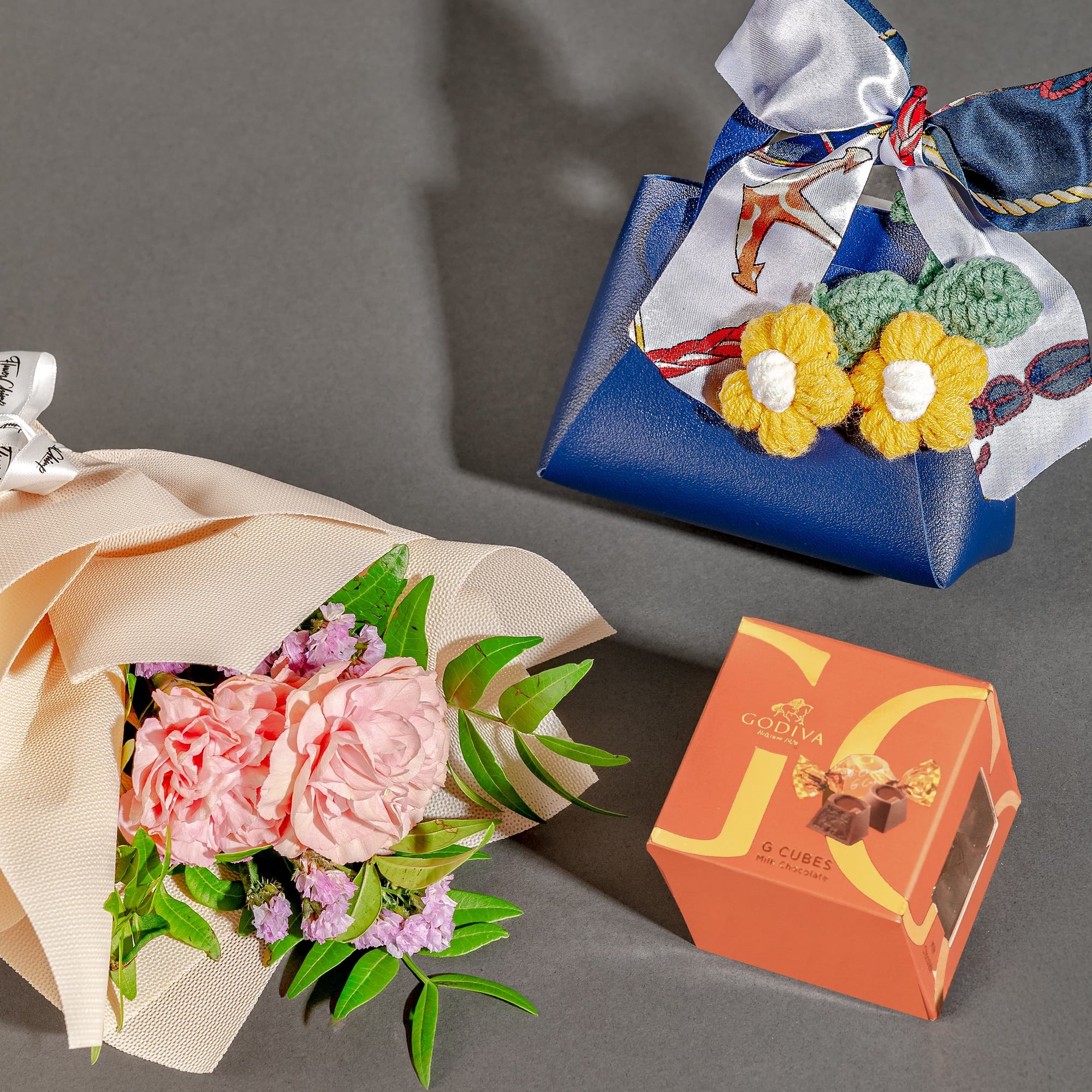 Petite Mystique Gift Set (Twilly Bag With Flowers, Chocolates & Charm)