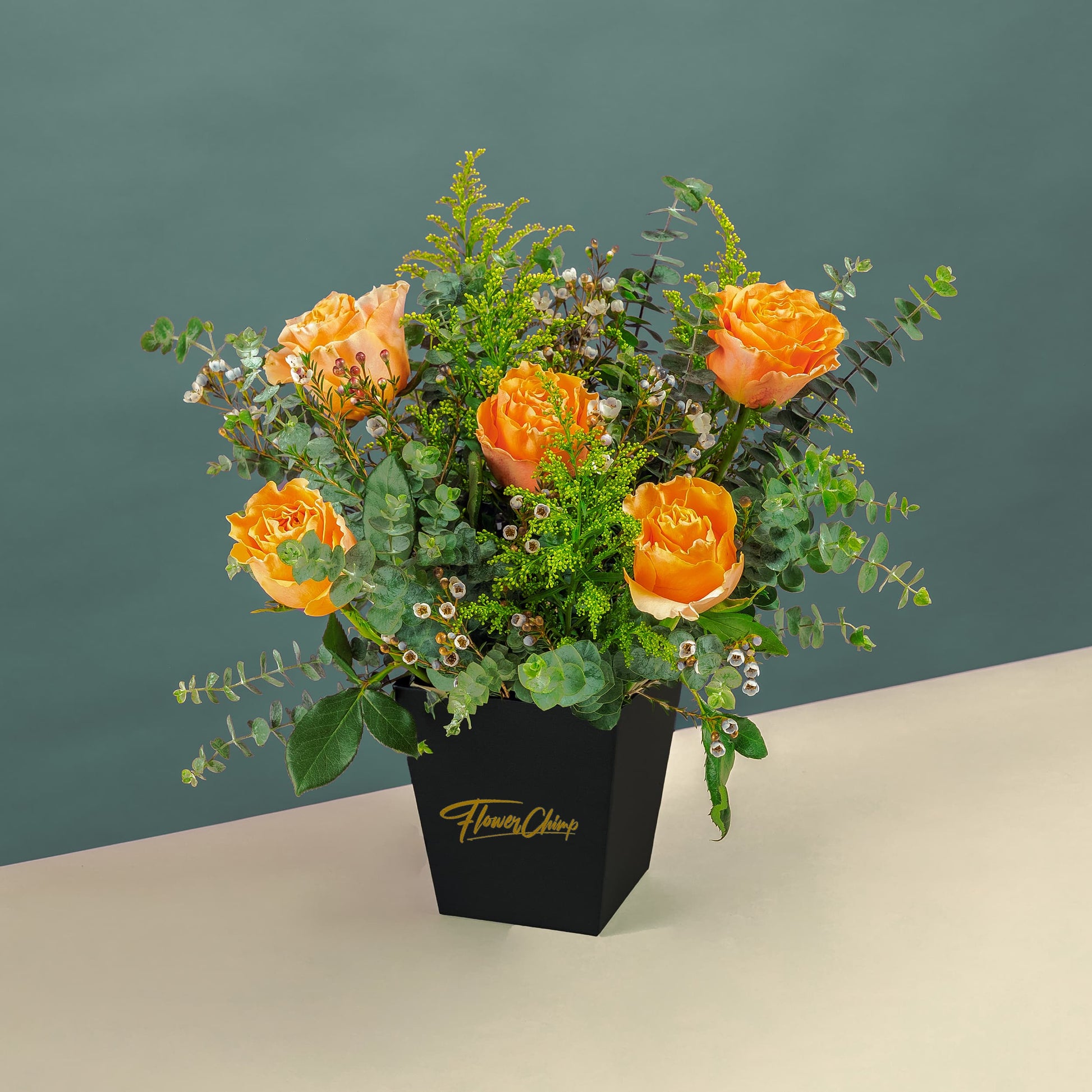 flowers_box_vbox Golden Honey Roses