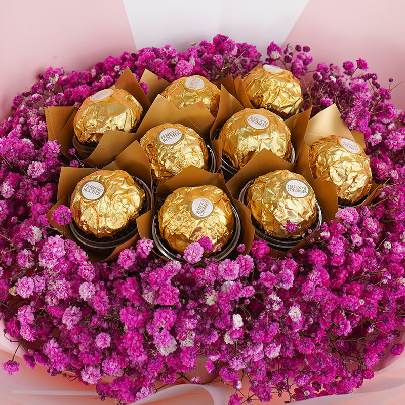 flowers_bouquet_ferrero Luscious Love