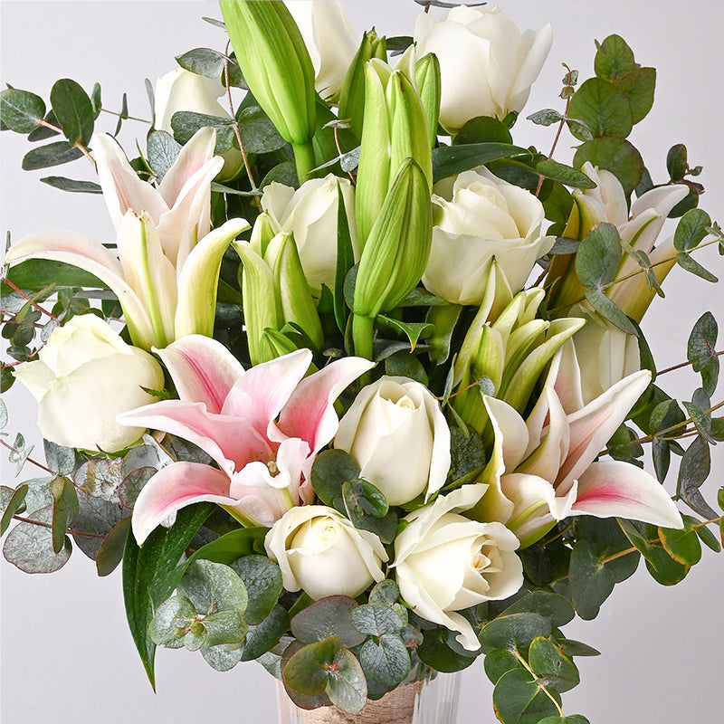 flowers_vase Madeleine