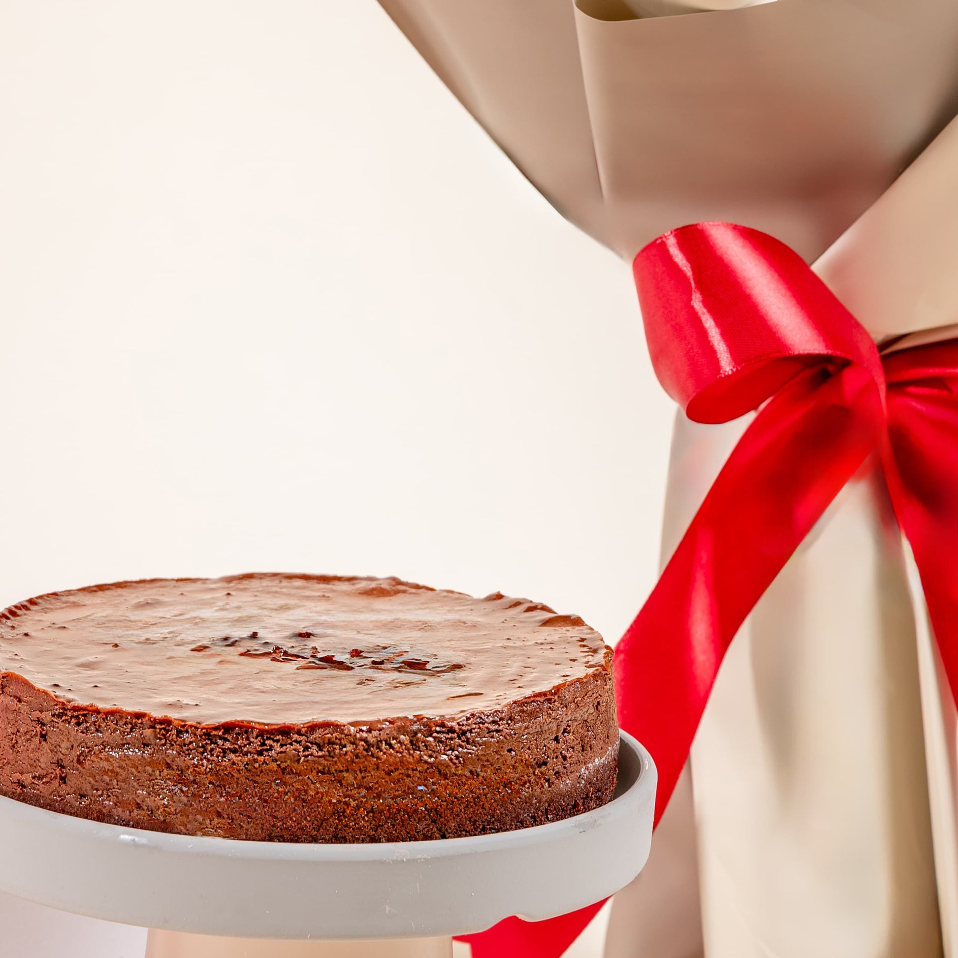 bundle_bouquet_cake_balloon Marvelous Birthday Gift Set