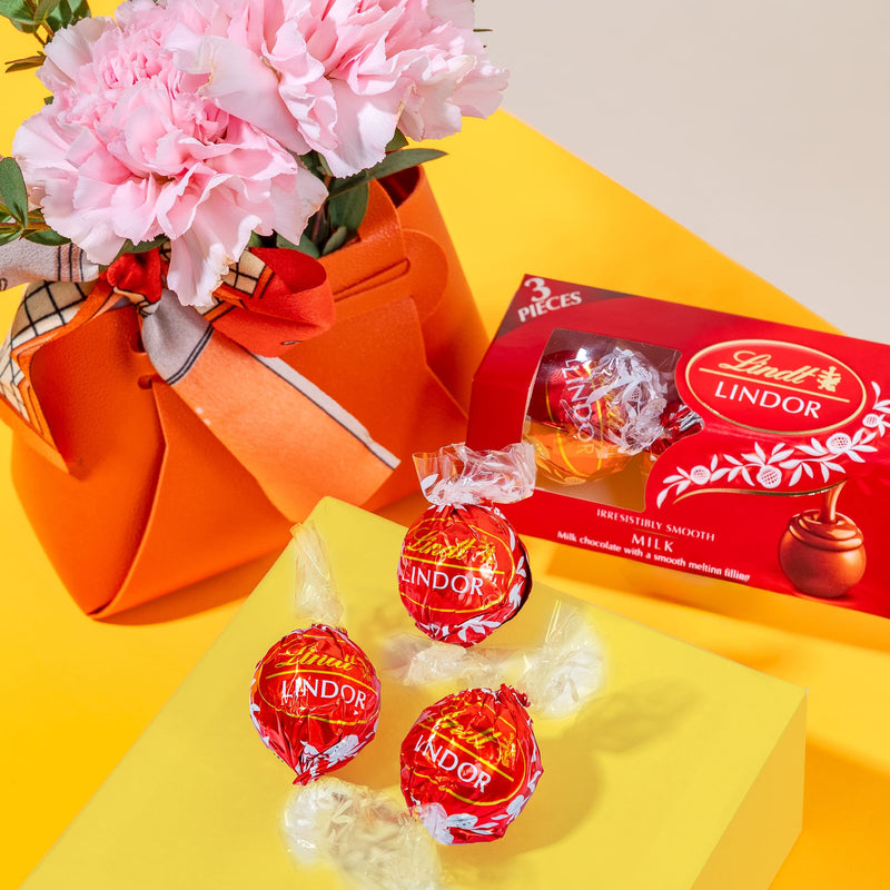 twilly_bag_set Petite Muse Gift Set (Twilly Bag with Flowers & Lindt Chocolate)