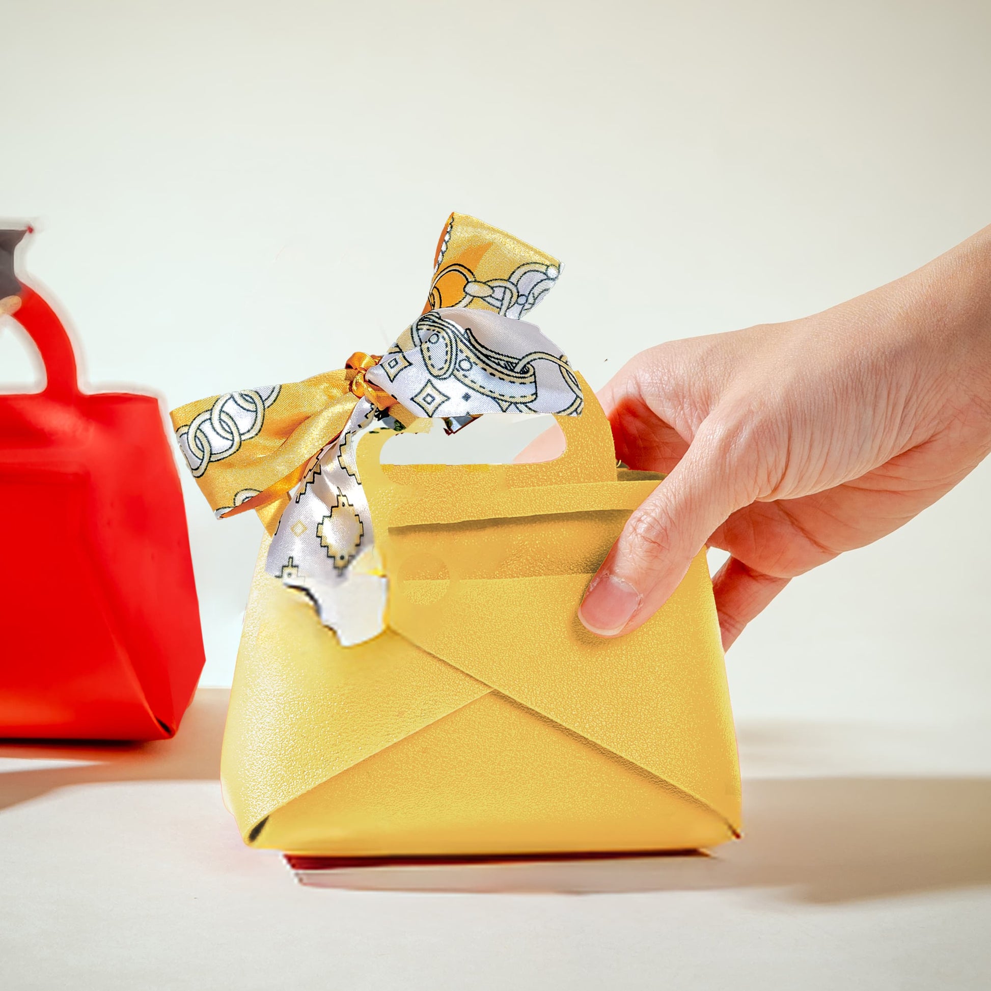 twilly_bag_set Petite Radiance Gift Set (Twilly Bag With Flowers, Chocolates & Charm)