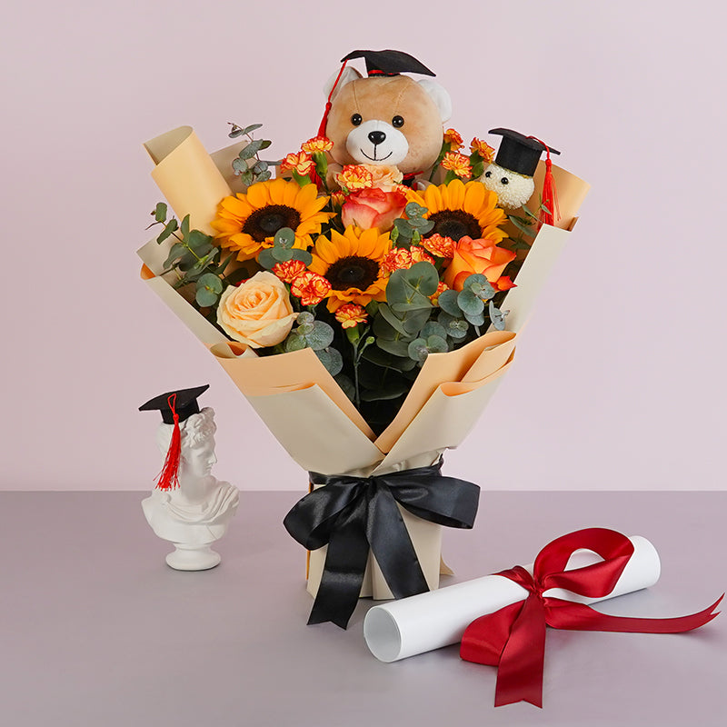 bundles_graduation Rad Grad Graduation Bouquet