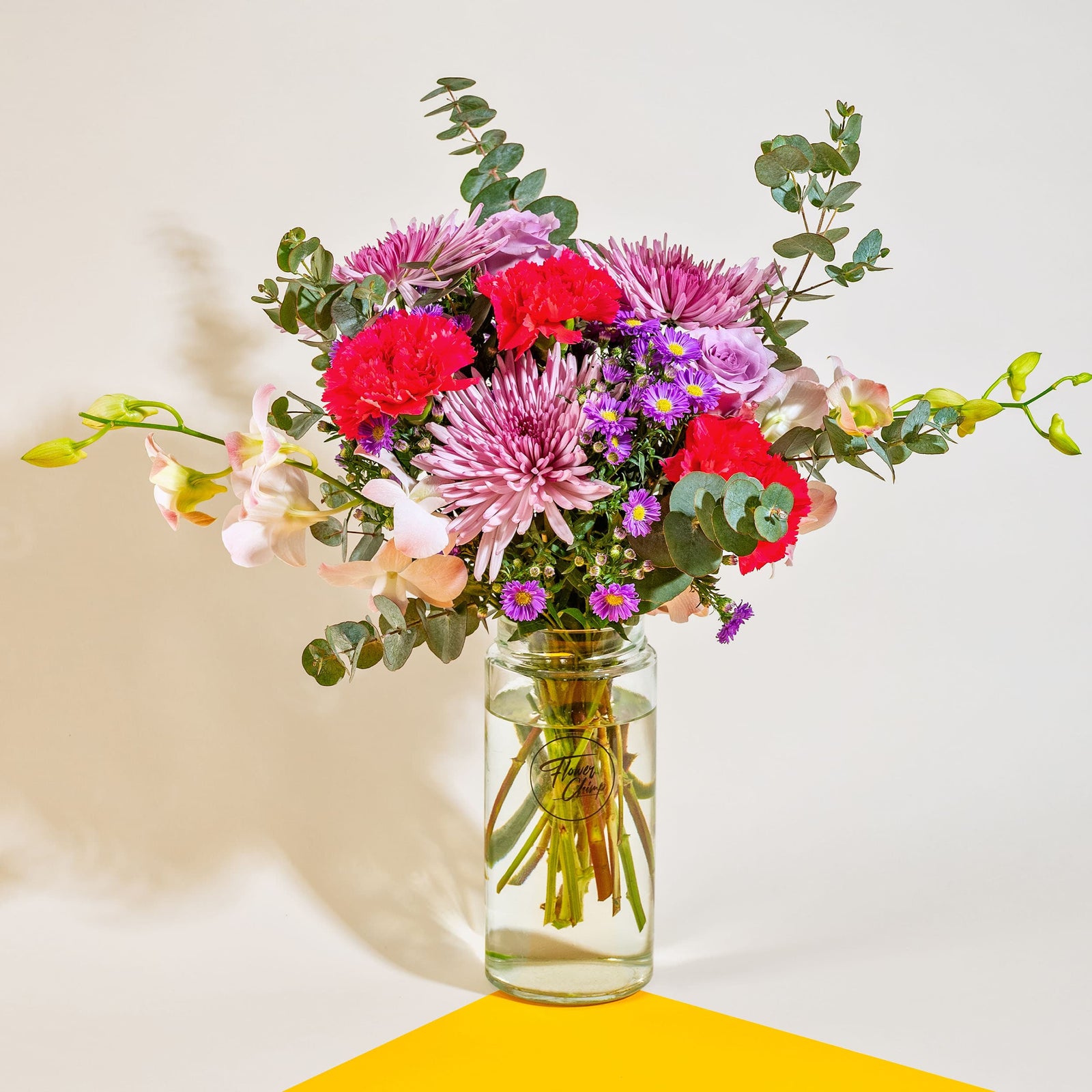 flowers_vase Radiant Glow