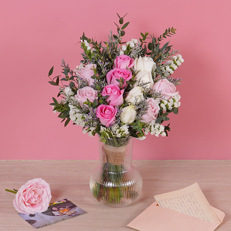 flowers_vase Sweet Vibes