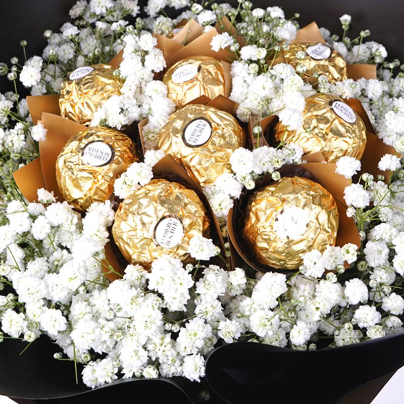 flowers_bouquet_ferrero Delectable Journey