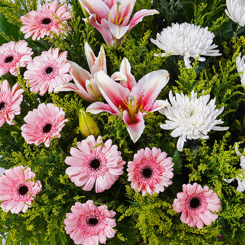 flowers_stand In My Prayers Condolence / Funeral Flowers