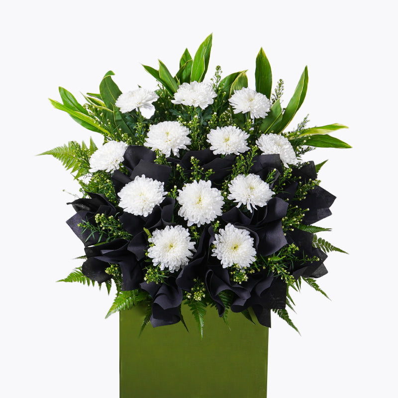 flowers_stand Reverence Condolence / Funeral Flowers