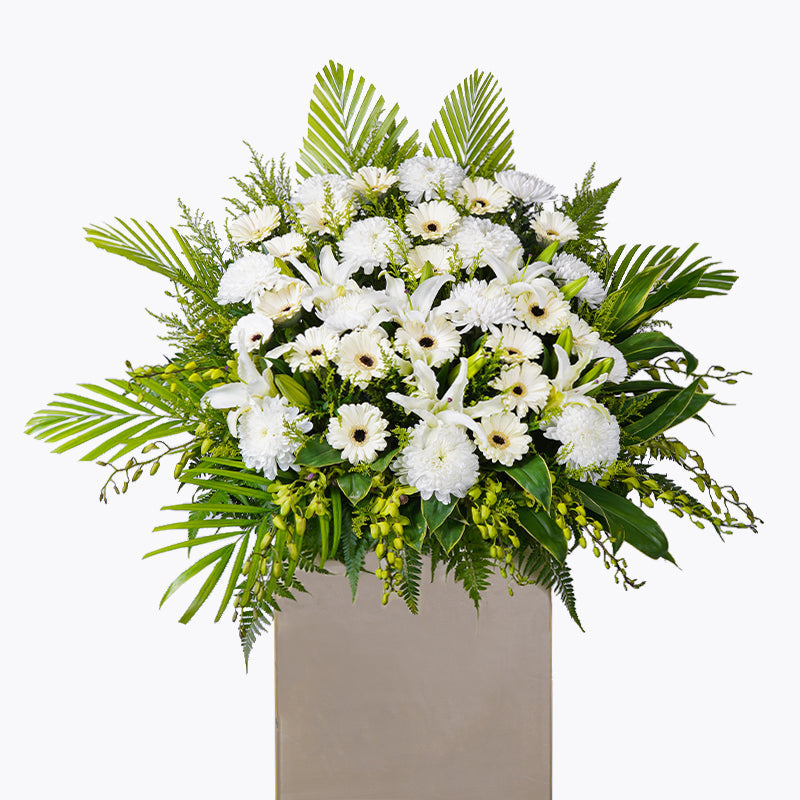 flowers_stand Scents of Heaven Condolence / Funeral Flowers