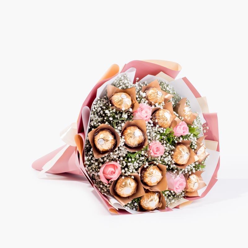 flowers_bouquet_ferrero Sweeter Blooms